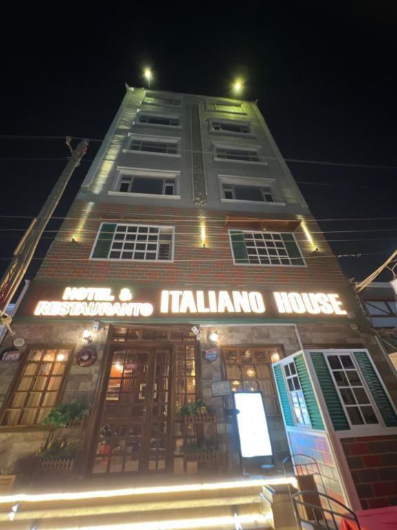 ホテル Italian House Baghdād エクステリア 写真
