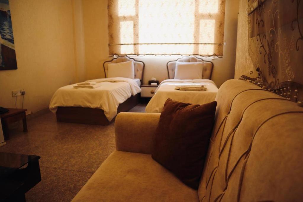 ホテル Italian House Baghdād エクステリア 写真