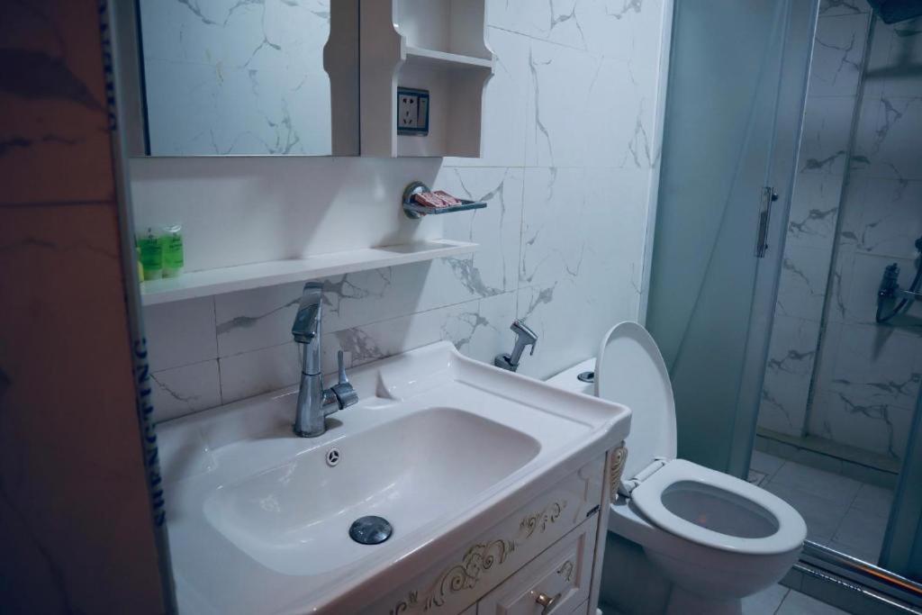 ホテル Italian House Baghdād エクステリア 写真